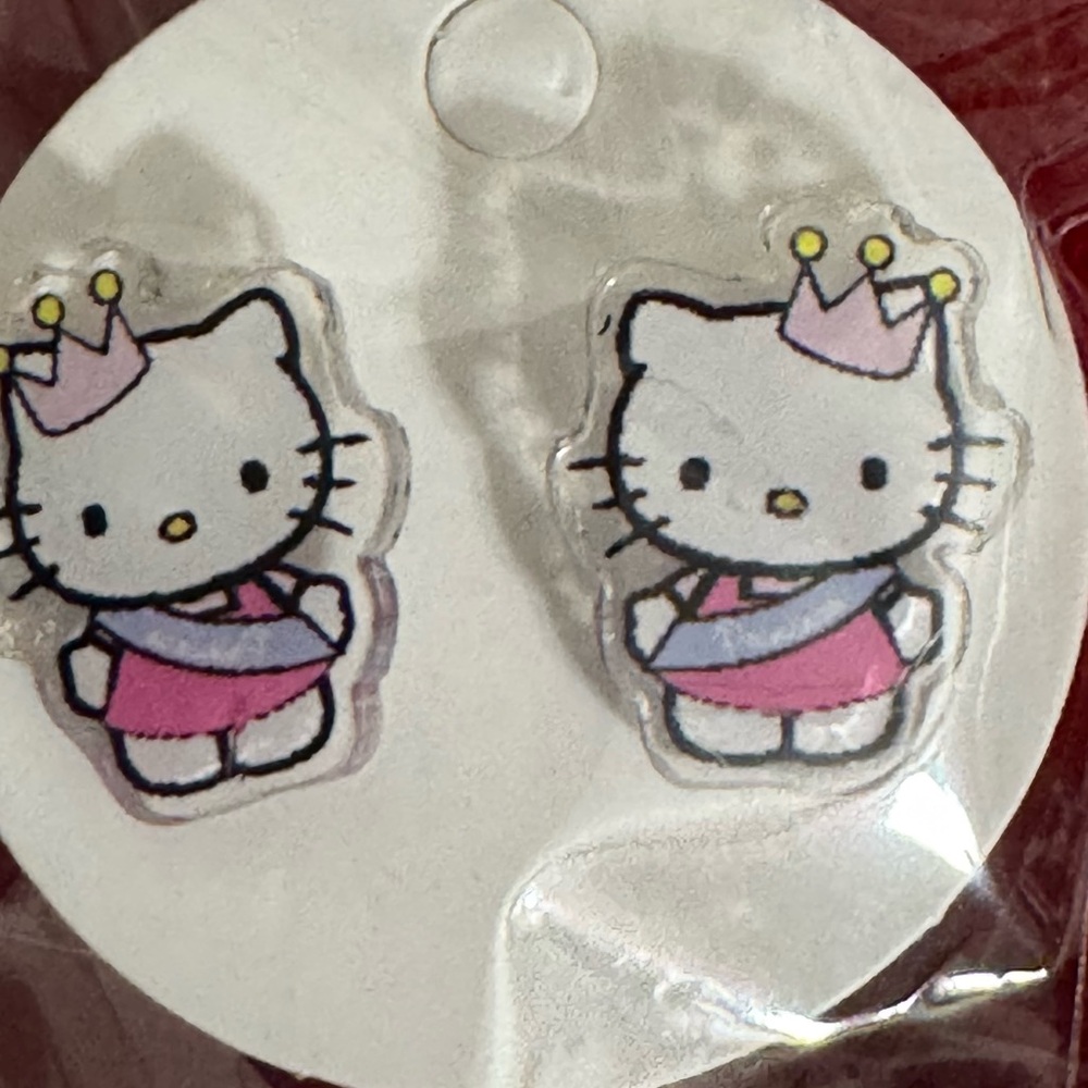 Hello Kitty Princess Earrings